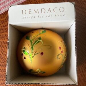 Demdaco  holly ridge 3” glass ornament (D2)